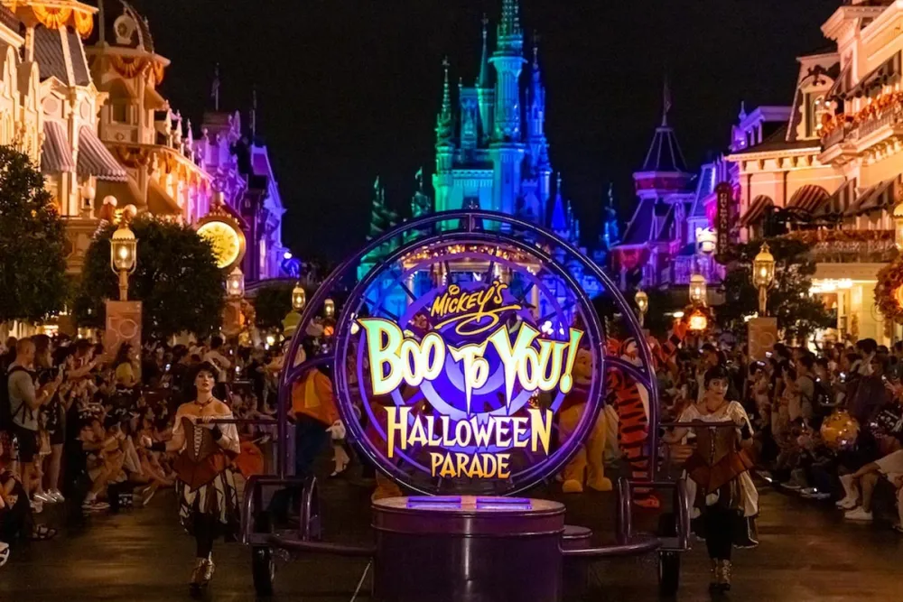 Halloween da Disney 2025: Datas e ingressos da festa no Magic Kingdom