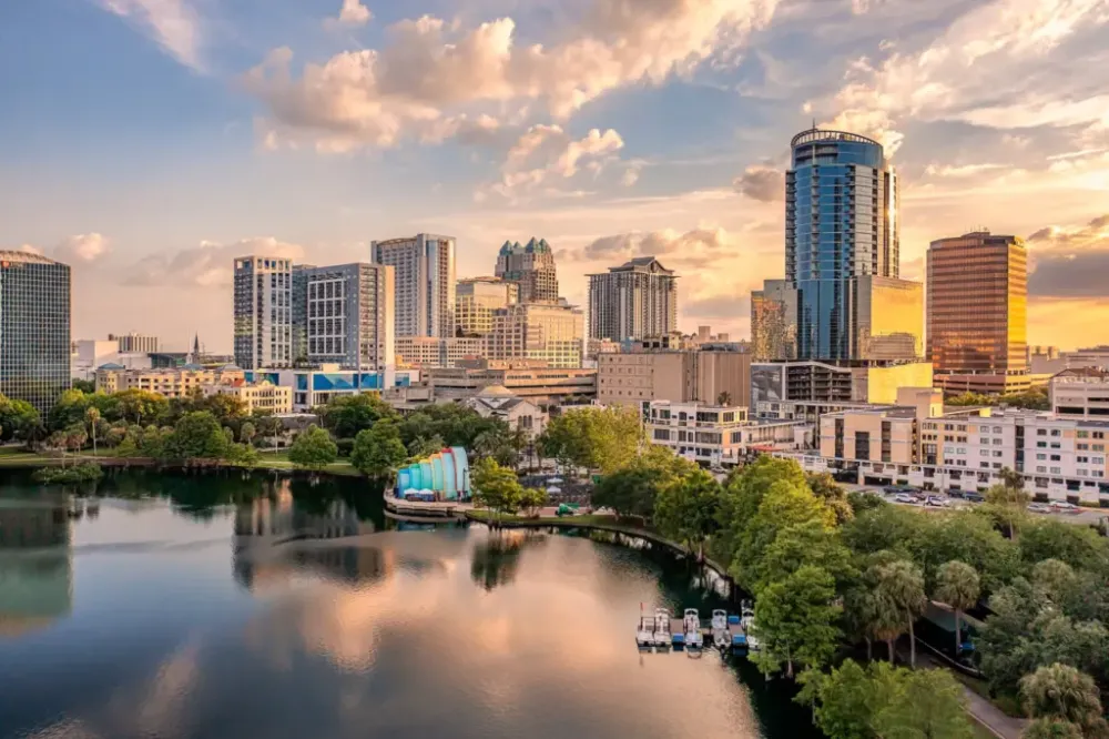 Transfer com Motorista Brasileiro entre Hotéis em Orlando