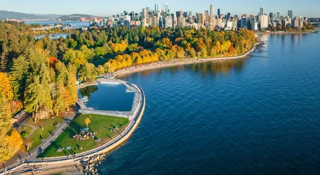 Stanley Park seawall forest trees Vancouver